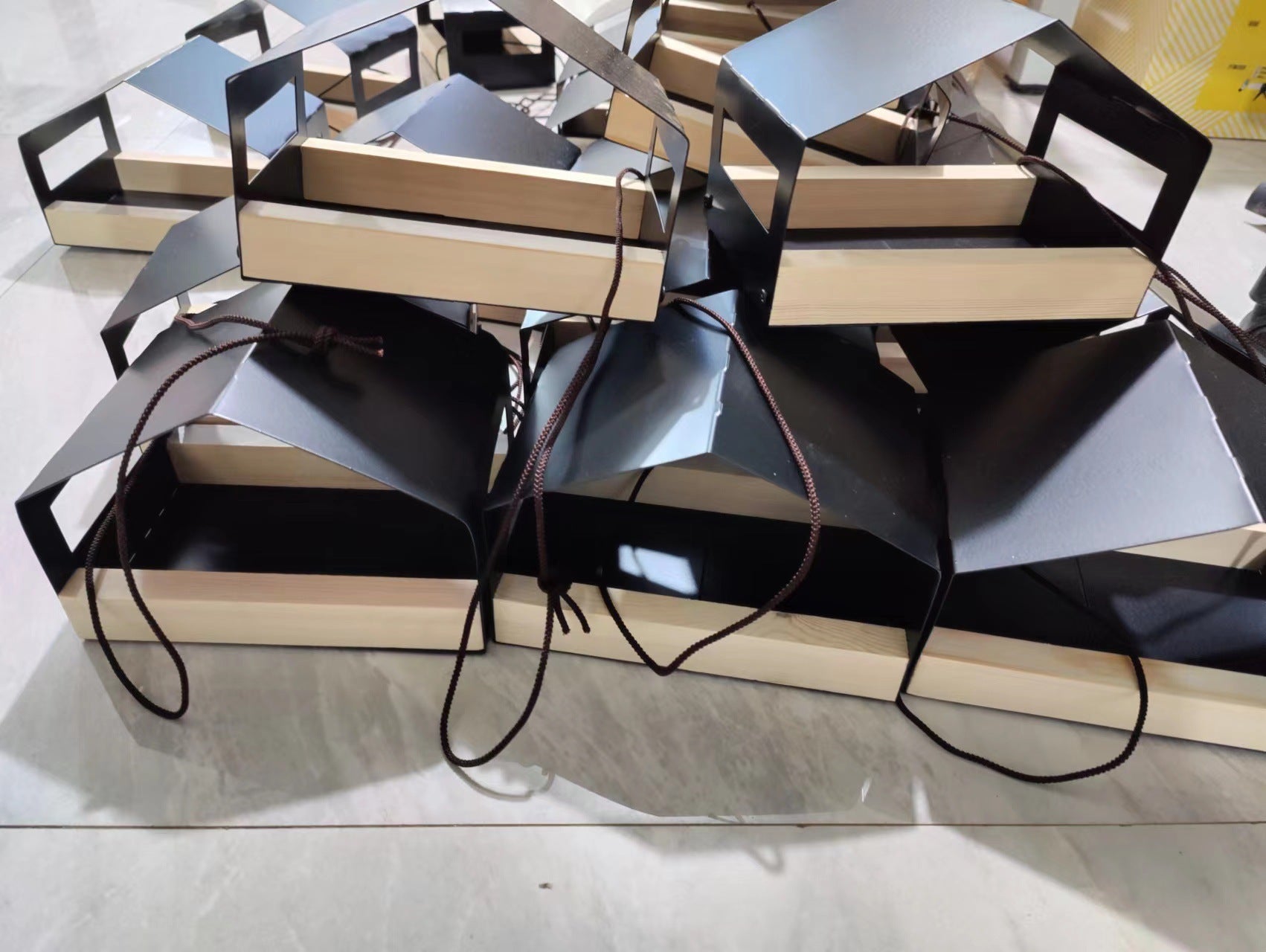 Garden Decoration Hanging Bird Feeder